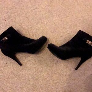 Black heeled booties